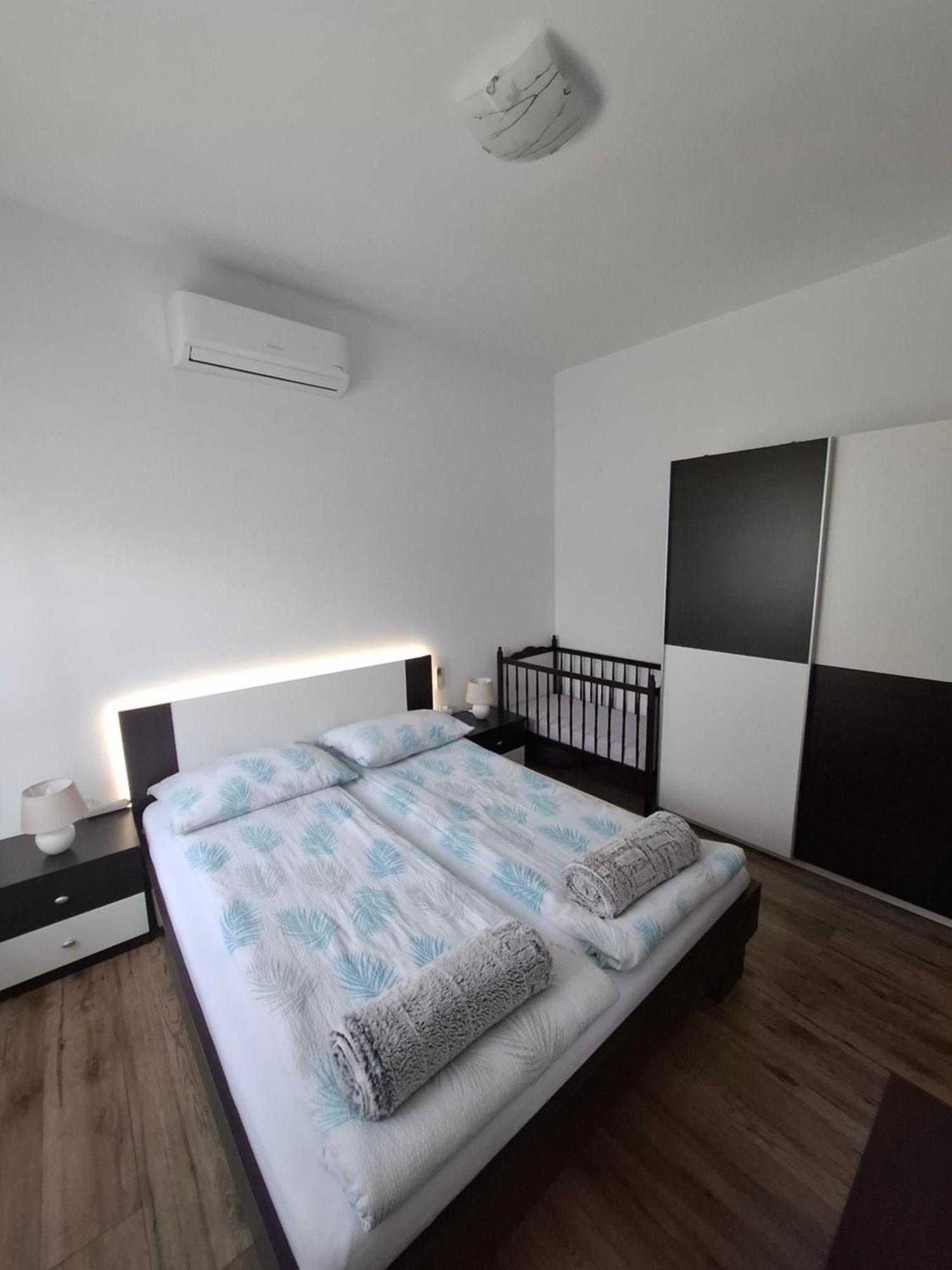 Apartman Envi Opatija Luaran gambar